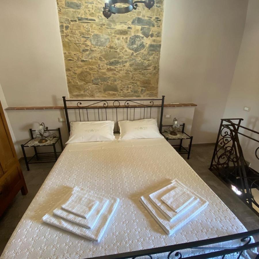 Casa Dell'Angelo Apartment Castelnuovo Magra Exterior foto